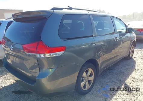 2014 Toyota Sienna Le V6 8 Passenger from USA, damaged, VIN 5TDKK3DCXES414707